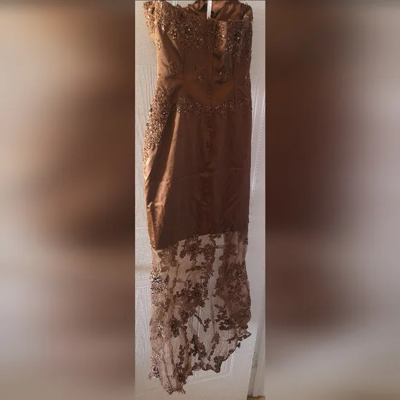 JOVANI PROM DRESS SIZE10 - Picture 8 of 16